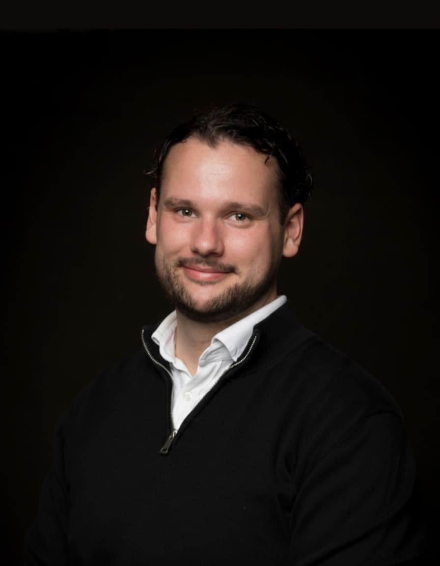 Portrait of Ben Schuite